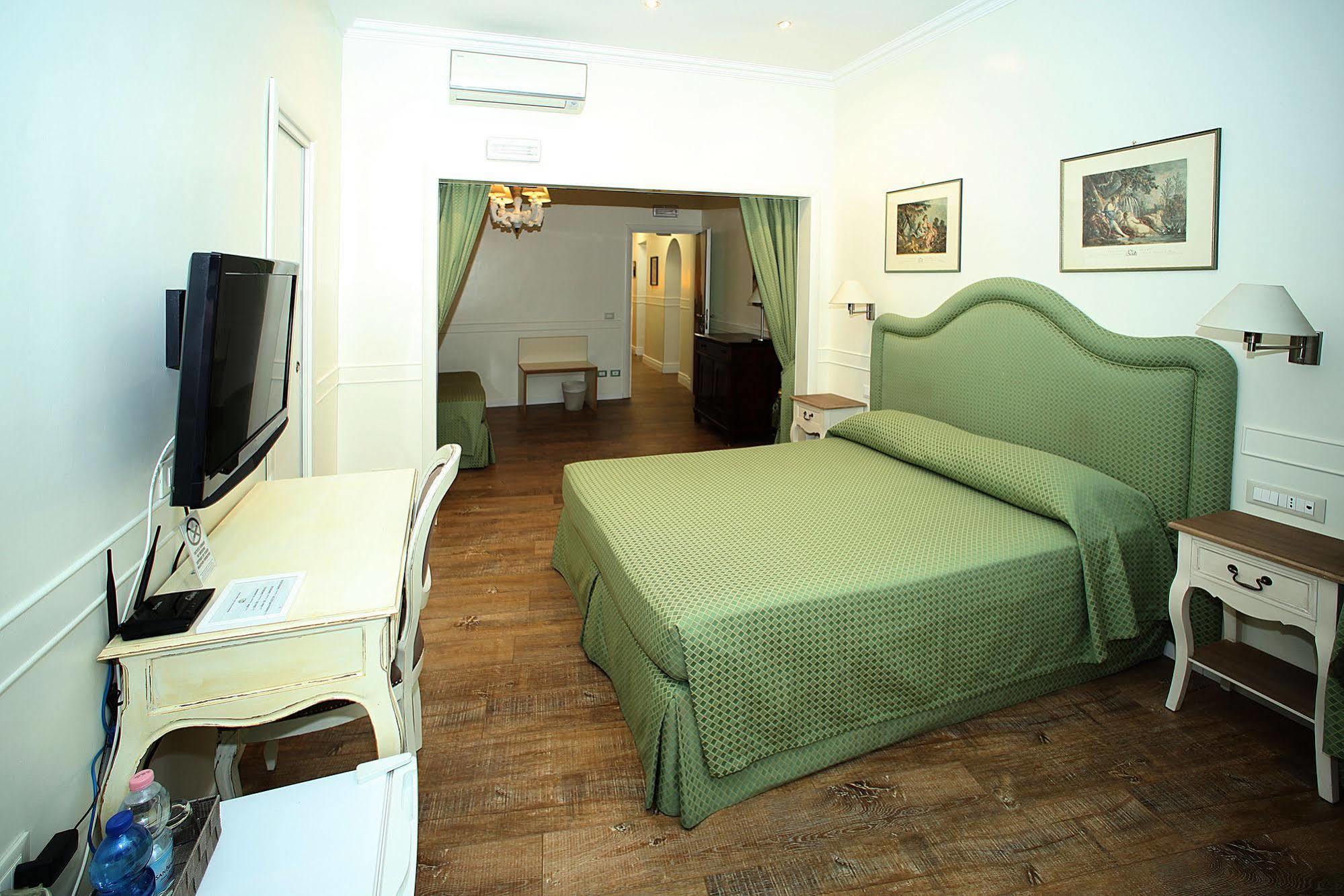 Residenza Ponte Sant'Angelo Otel Roma Dış mekan fotoğraf